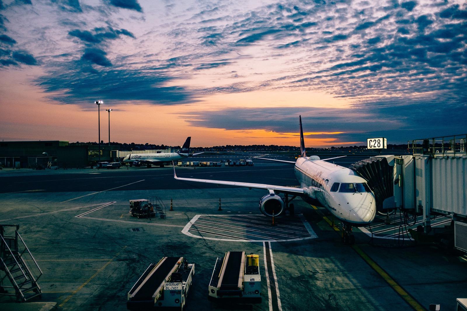 /user/pages/01.home/03._callout/ashim-d-silva-pGcqw1ARGyg-unsplash.jpg
